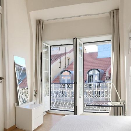 Room Atalaia- Ideal For Single ลิสบอน ภายนอก รูปภาพ