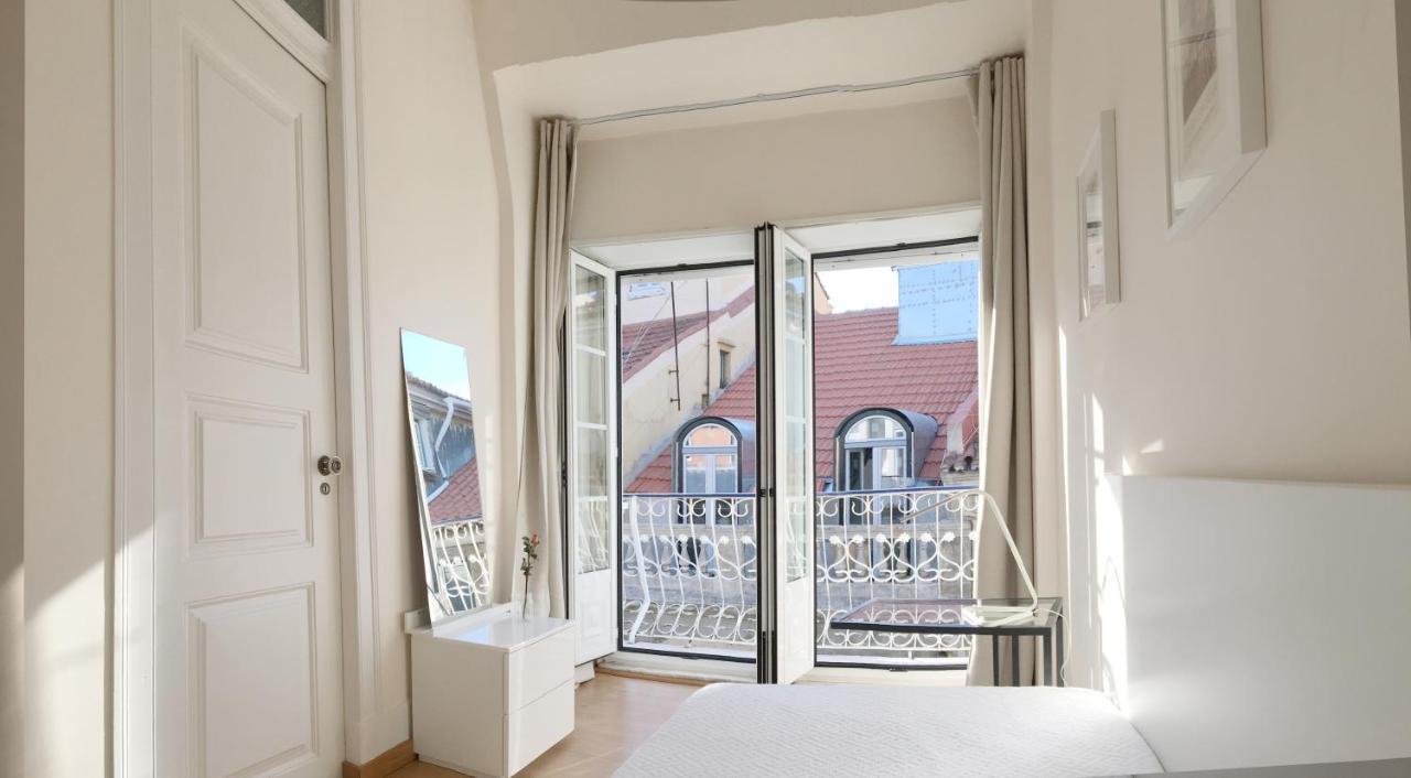 Room Atalaia- Ideal For Single ลิสบอน ภายนอก รูปภาพ